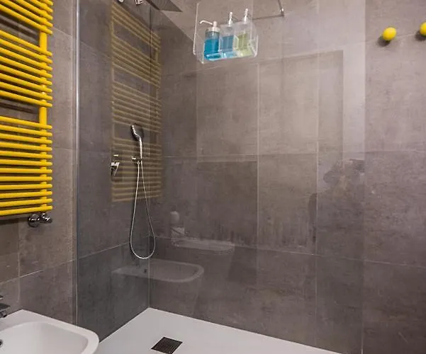 Cosy In The Greenest Corner Of Trastevere Апартаменты Рим