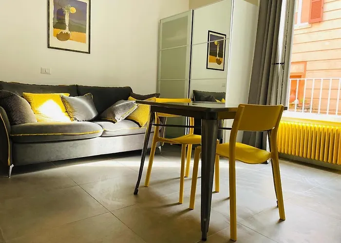 Апартаменты Cosy In The Greenest Corner Of Trastevere